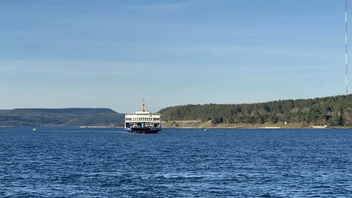 Fırtına Nedeniyle Feribot Seferleri İptal