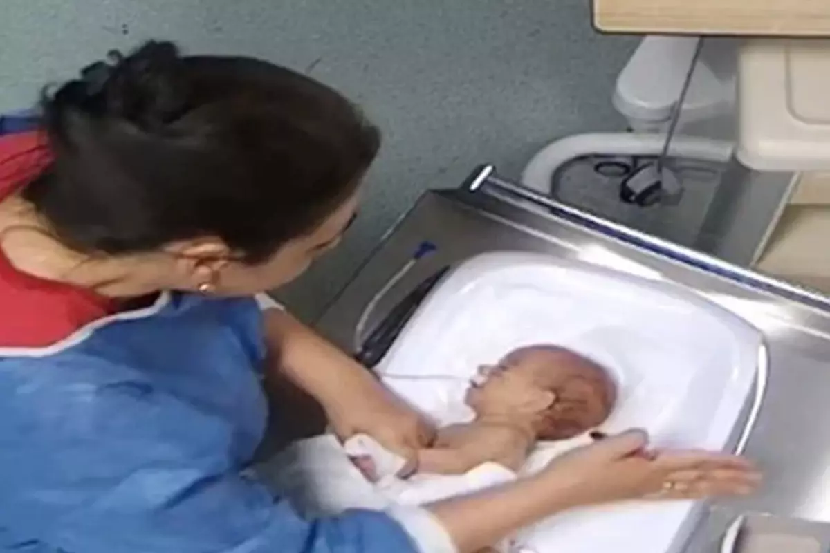 5 günlük bebeğe şiddet uygulayan hemşire: Benim de bebeğim var