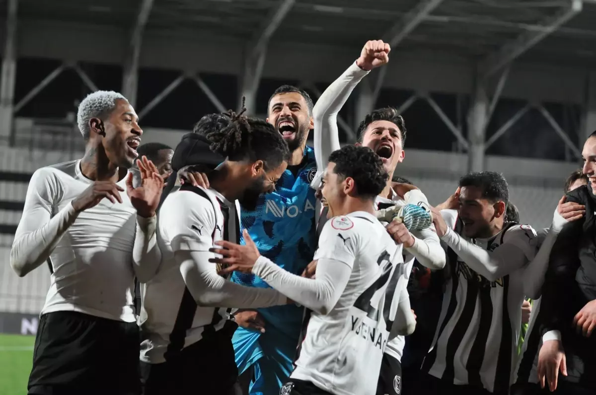 Manisa FK\'dan Müthiş Geri Dönüş