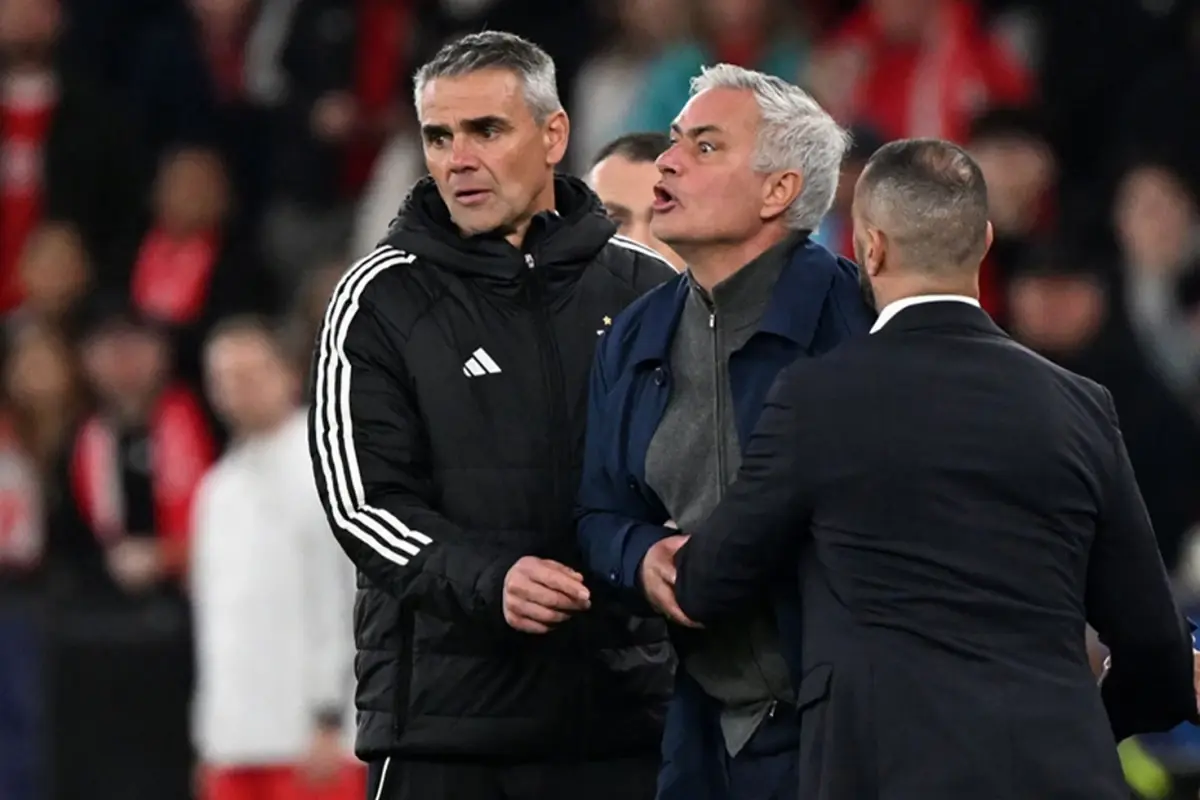 Mourinho\'nun başı söyledikleri nedeniyle dertte