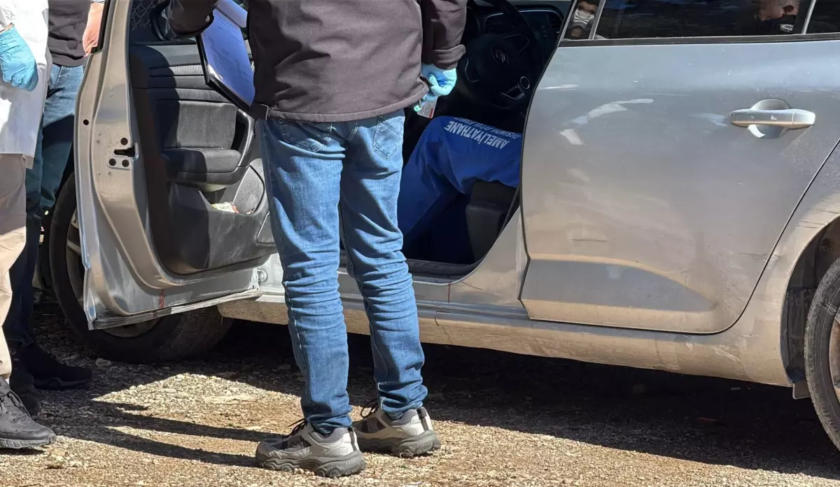 Antalya\'da Anestezi Teknikeri Ölü Bulundu