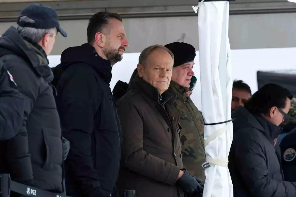 Polonya\'dan İran\'daki Vatandaşlarına Uyarı