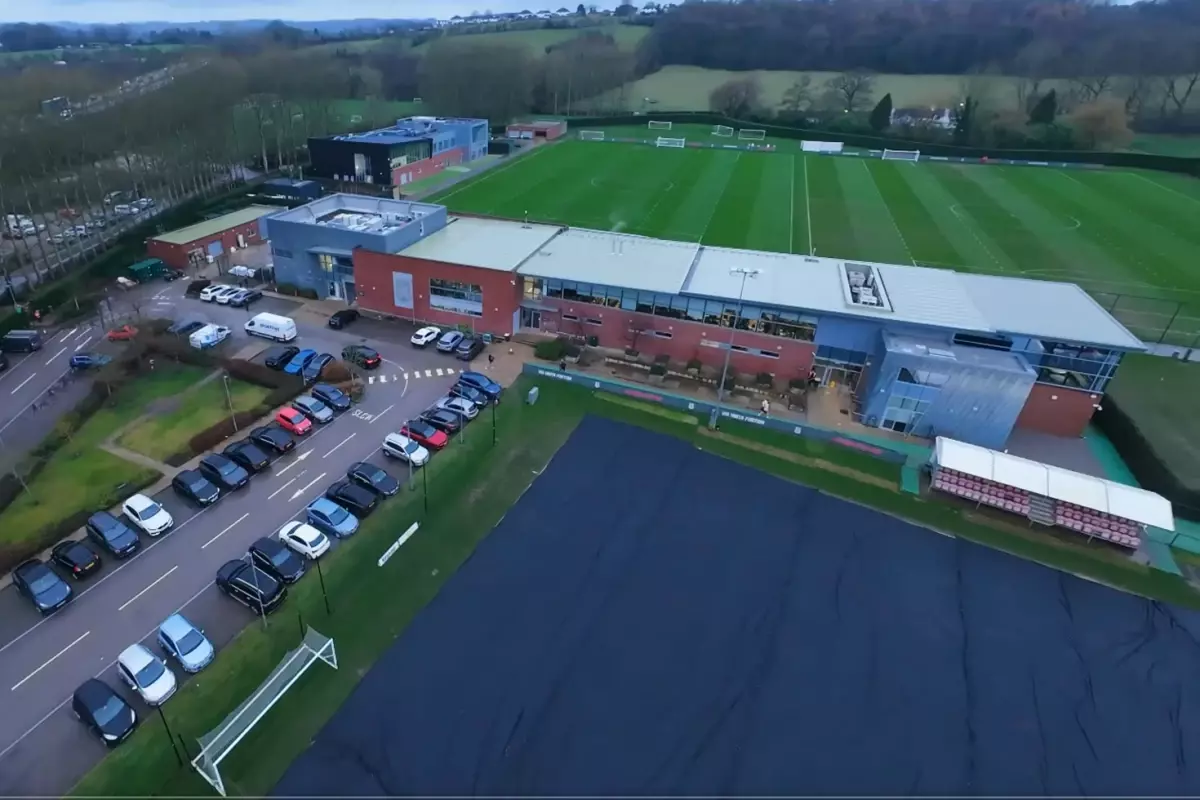 Stoke City\'nin 10 milyon sterlinlik yeni antrenman tesisi ağızları açık bıraktı 