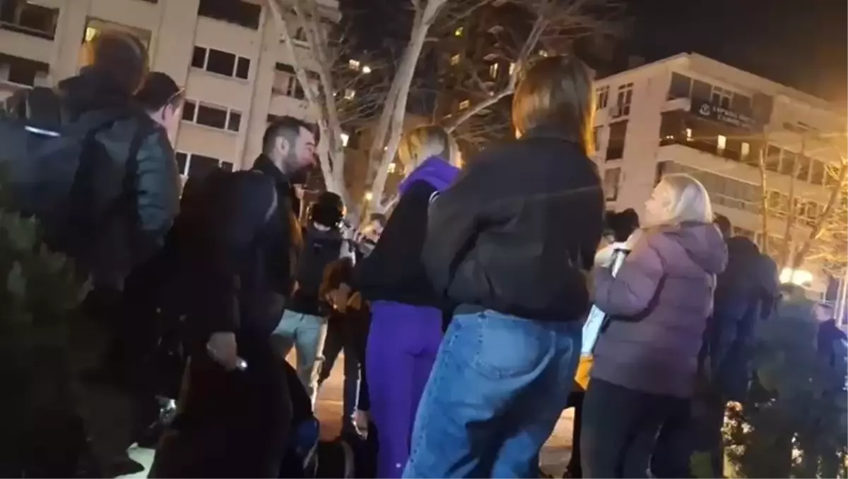 Kadıköy\'de Kaza: Yaya Hayatını Kaybetti