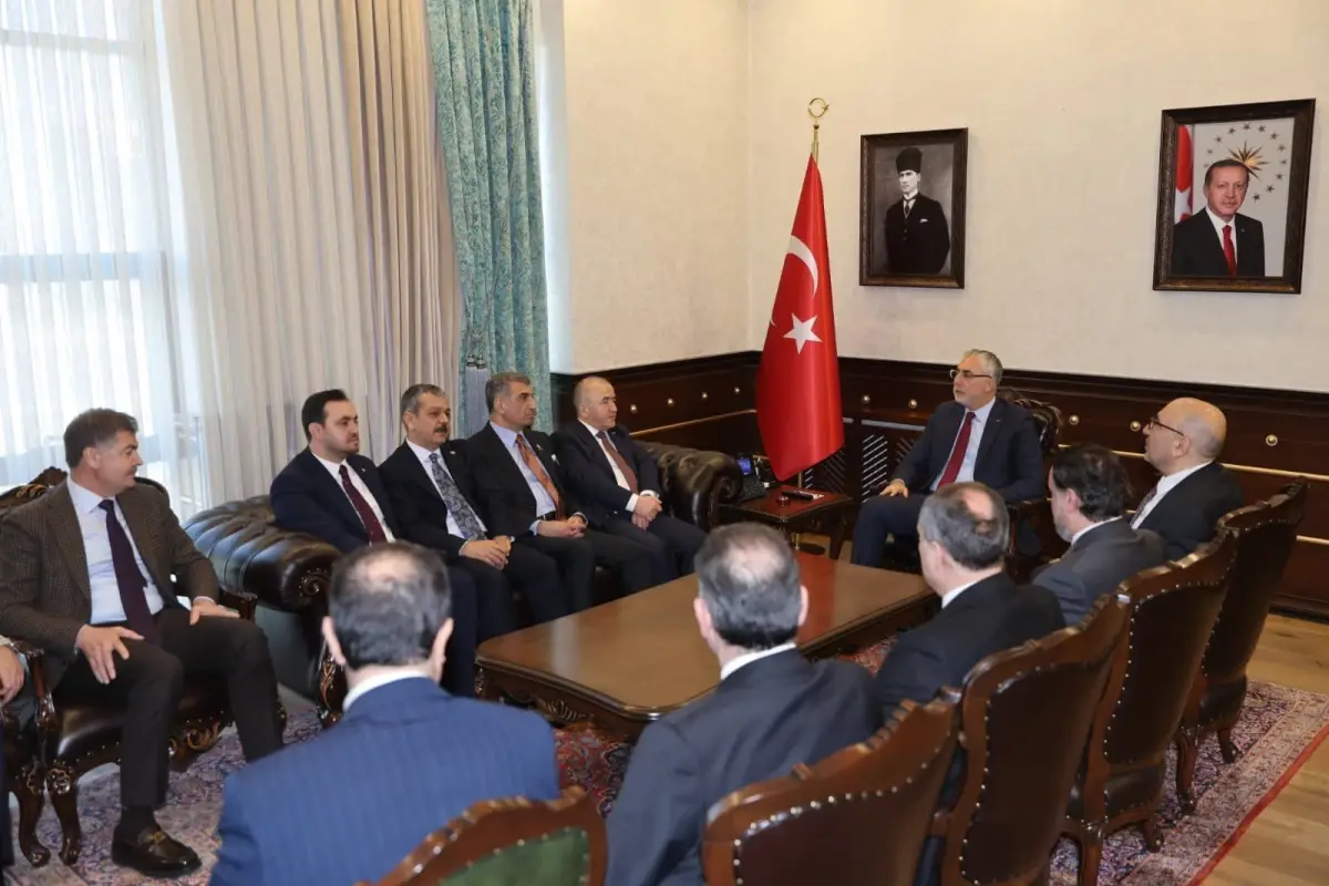 Bakan Işıkhan: Kadınlarda işsizlik oranı, 13 yılın en düşük seviyesinde