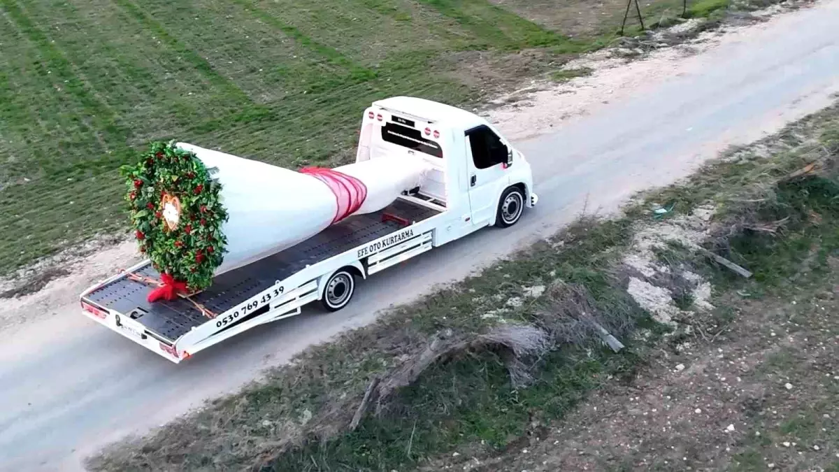 Oto kurtarıcıdan sürpriz evlilik teklifi