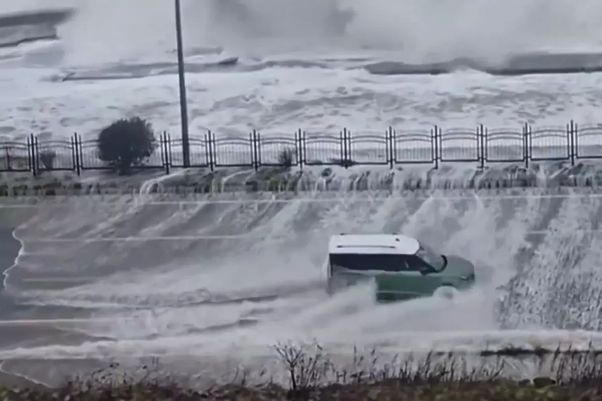 Karadeniz taştı, Rizelinin anlatımı güldürdü: Bataysun ula dur!
