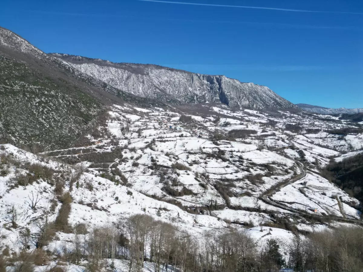 Küre Dağları\'nda Kar Manzarası