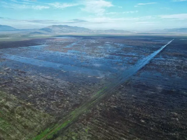 3 ilçeyi besleyen göl yeniden su tutmaya başladı! Her yerden su fışkırıyor