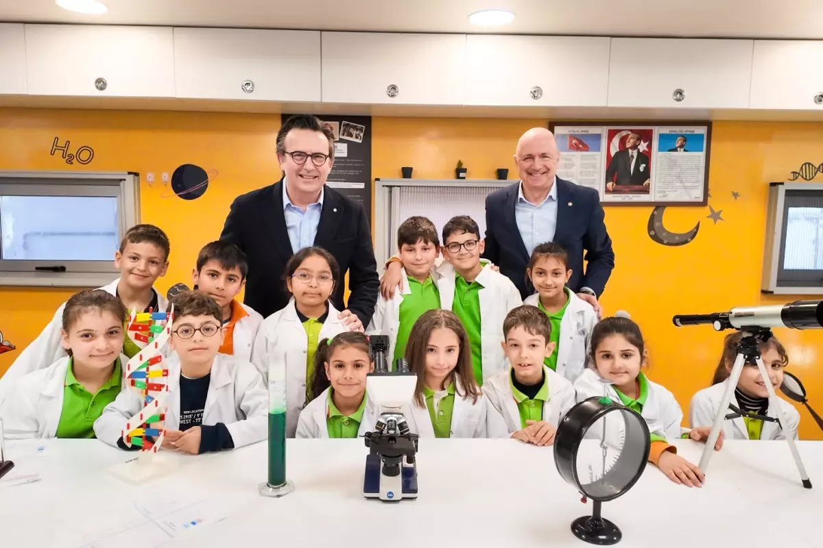 MediaMarkt Türkiye ve TEGV\'den deprem bölgesinde 11 bini aşkın çocuğa nitelikli eğitim desteği