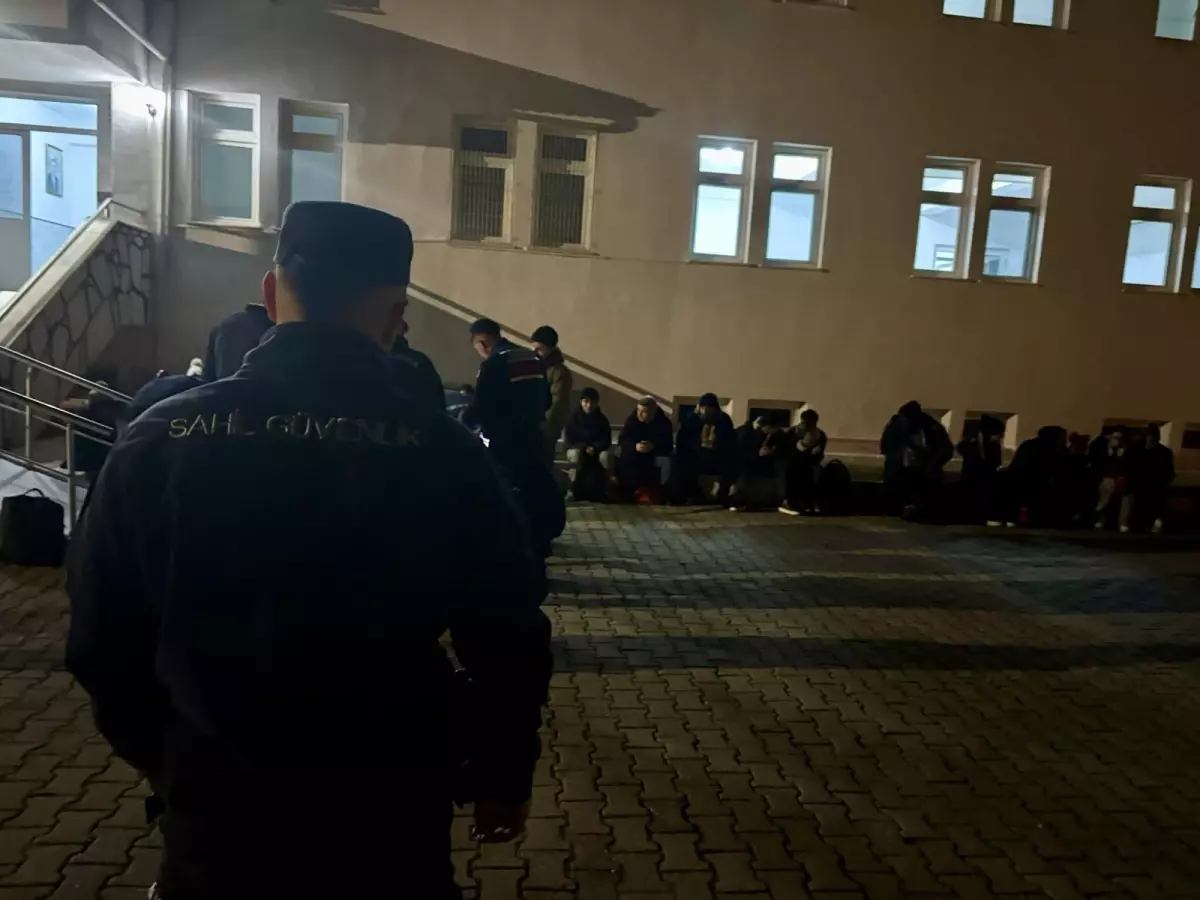 Muğla\'da 77 Kaçak Göçmen Kurtarıldı