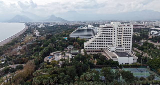 Milyar dolarlık arazi davasında yeni gelişme; 5 yıldızlı 3 otelin tapularının iptali için dava