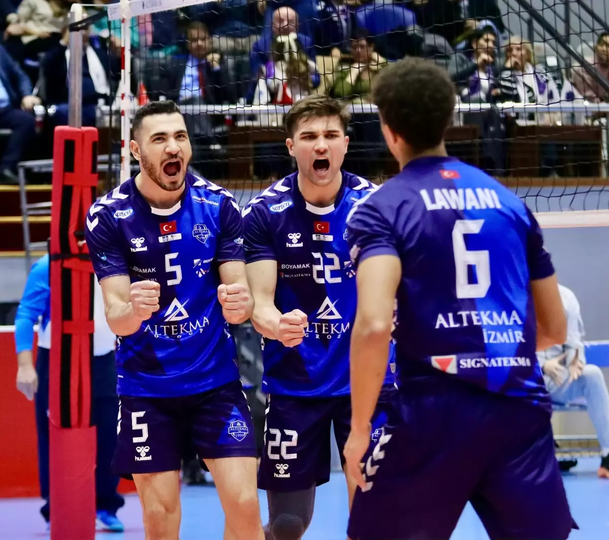 Altekma, Fenerbahçe ile Karşılaşıyor