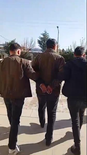 Bir ailenin parçalandığı vahşette katil belediye çalışanı çıktı! Mide bulandıran 'taciz' iddiası Bir ailenin parçalandığı vahşette katil belediye çalışanı çıktı! Mide bulandıran 'taciz' iddiası