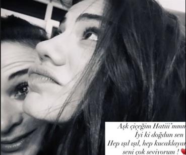 Demet Özdemir, Hatice Aslan'ı doğum gününde yere göğe sığdıramadı Demet Özdemir, Hatice Aslan'ı doğum gününde yere göğe sığdıramadı