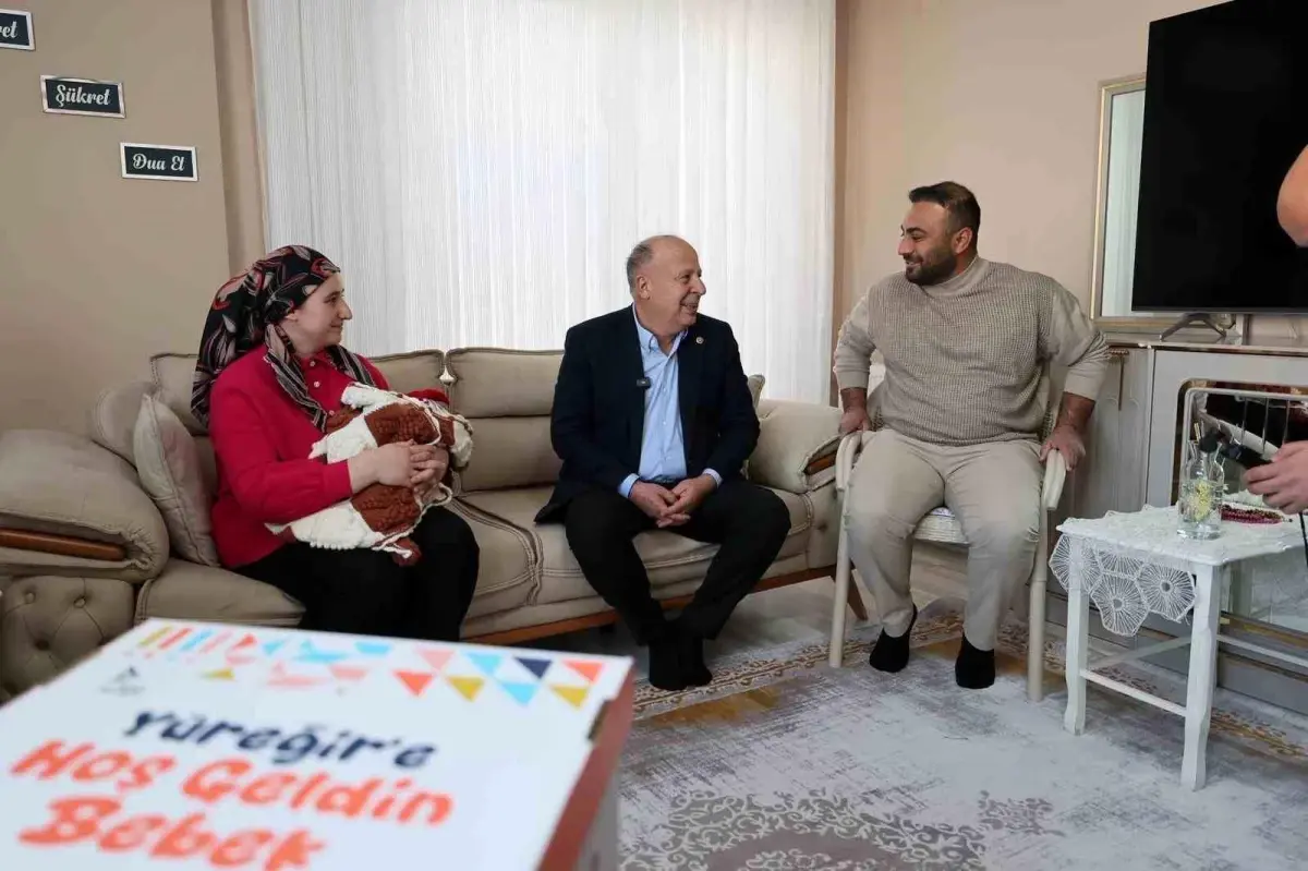 \'Hoş Geldin Bebek\' projesiyle 5 bin 300 ailenin mutluluğuna ortak oldular