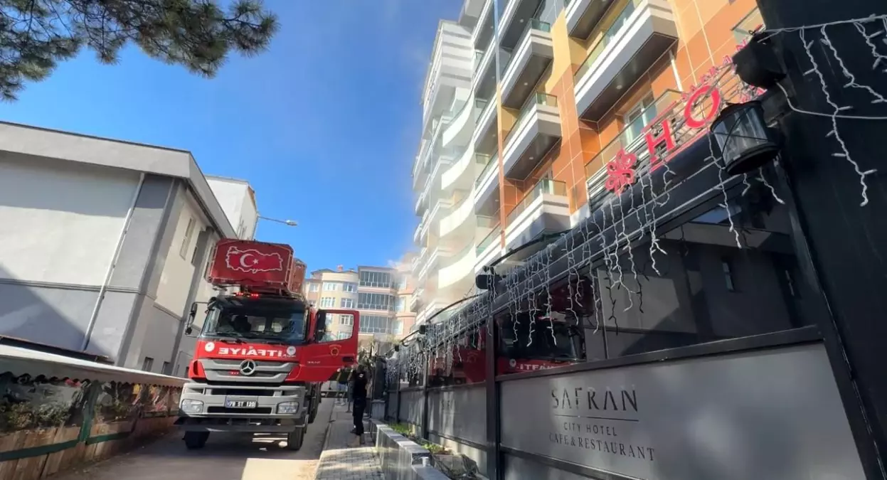 Safranbolu\'da Otelde Yangın: 8 Kişi Kurtarıldı