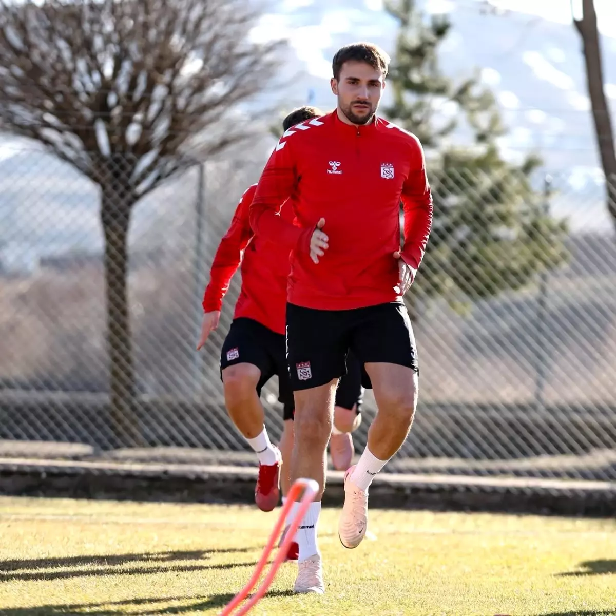 Sivasspor, Sakaryaspor Maçına Hazırlanıyor