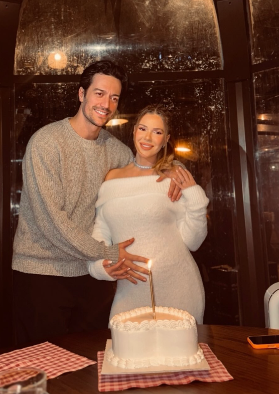 Ünlü oyuncu Feyyaz Şerifoğlu, baba oluyor Ünlü oyuncu Feyyaz Şerifoğlu, baba oluyor