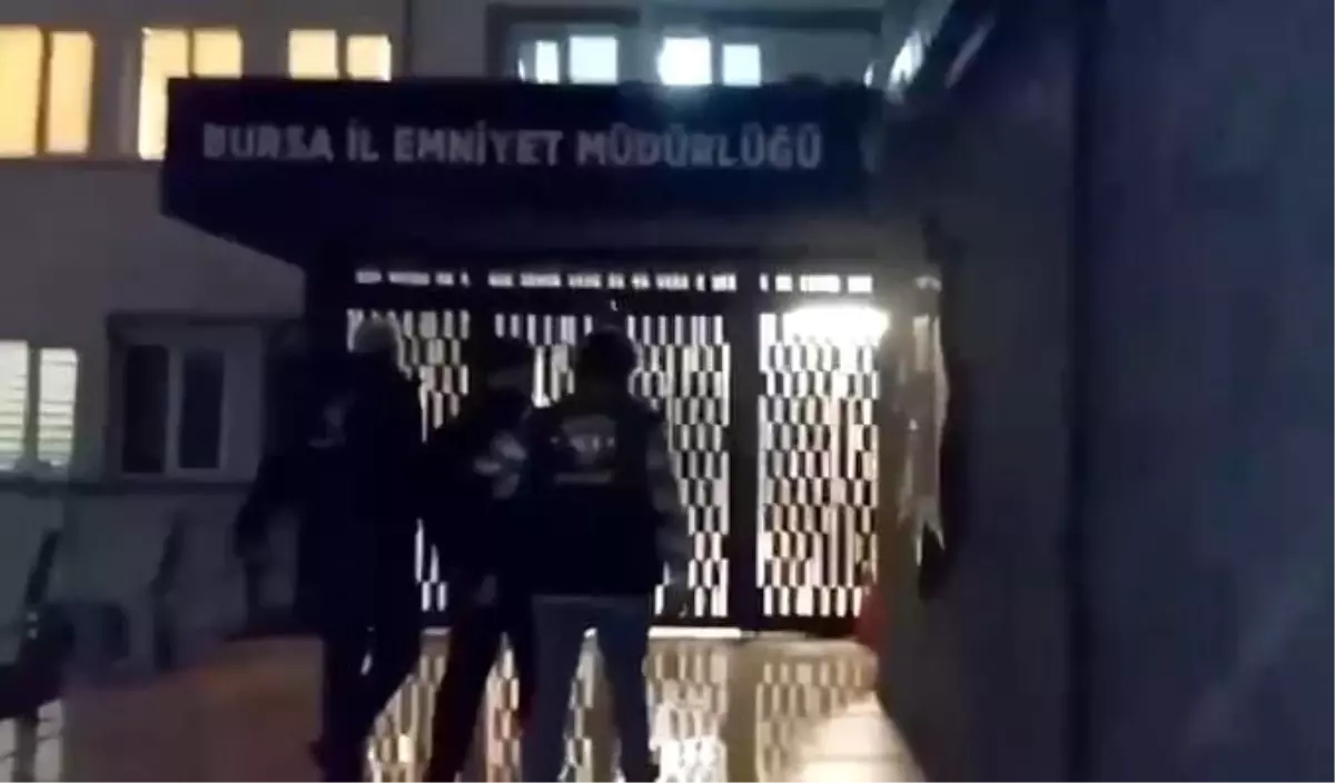 Kuyumcuya Silahlı Yağma Girişimi: Şüpheli 30 Saatte Yakalandı