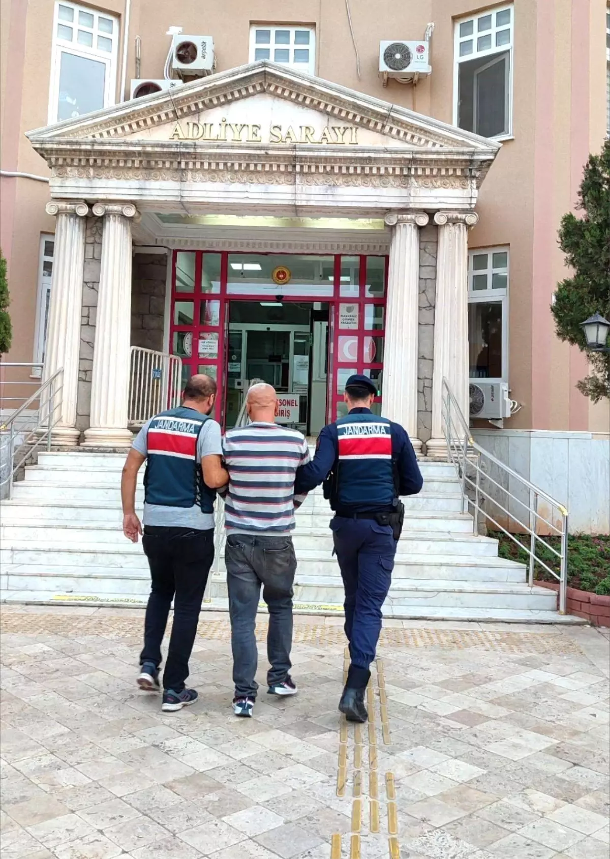 9 Yıl Hapis Cezası Olan Şahıs Yakalandı