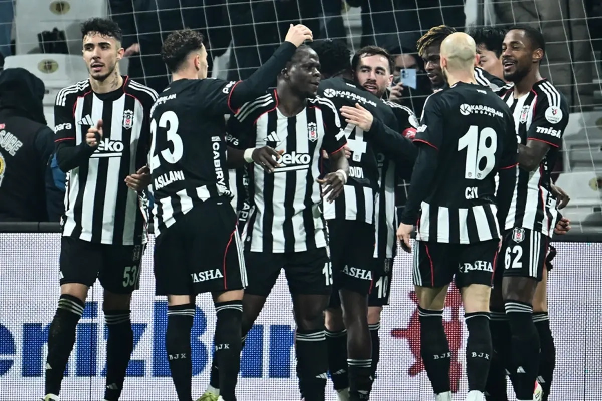 Görkemli galibiyete uzanan Beşiktaş\'a 3 kötü haber birden