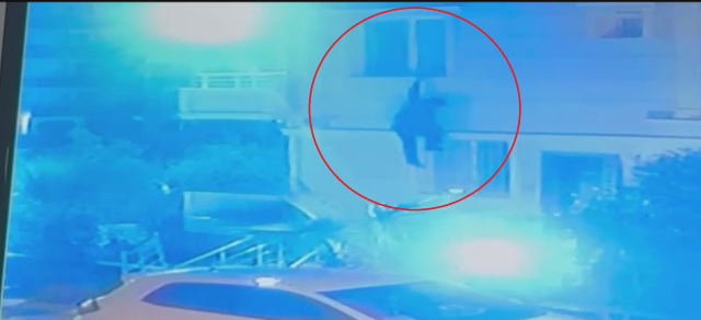 Güvenlik kamerasını isteyince şoke oldular! Camdan atlayıp sırra kadem bastı