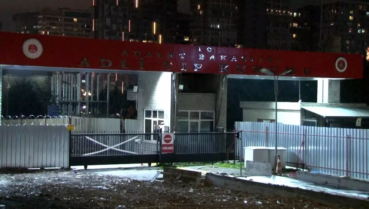 Kardeş Cinayeti ve İntihar: İstanbul\'da Dramatik Olay