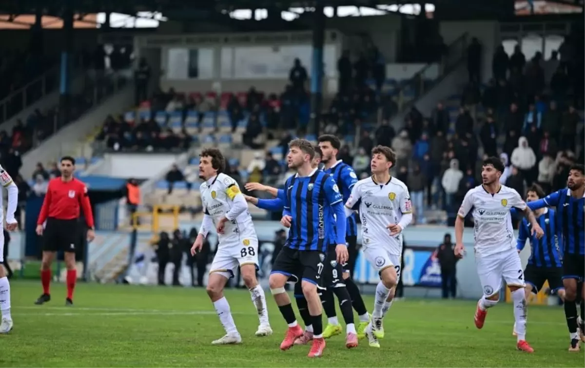 Karacabey Belediyespor, Ankaragücü\'ne 2-0 Yenildi