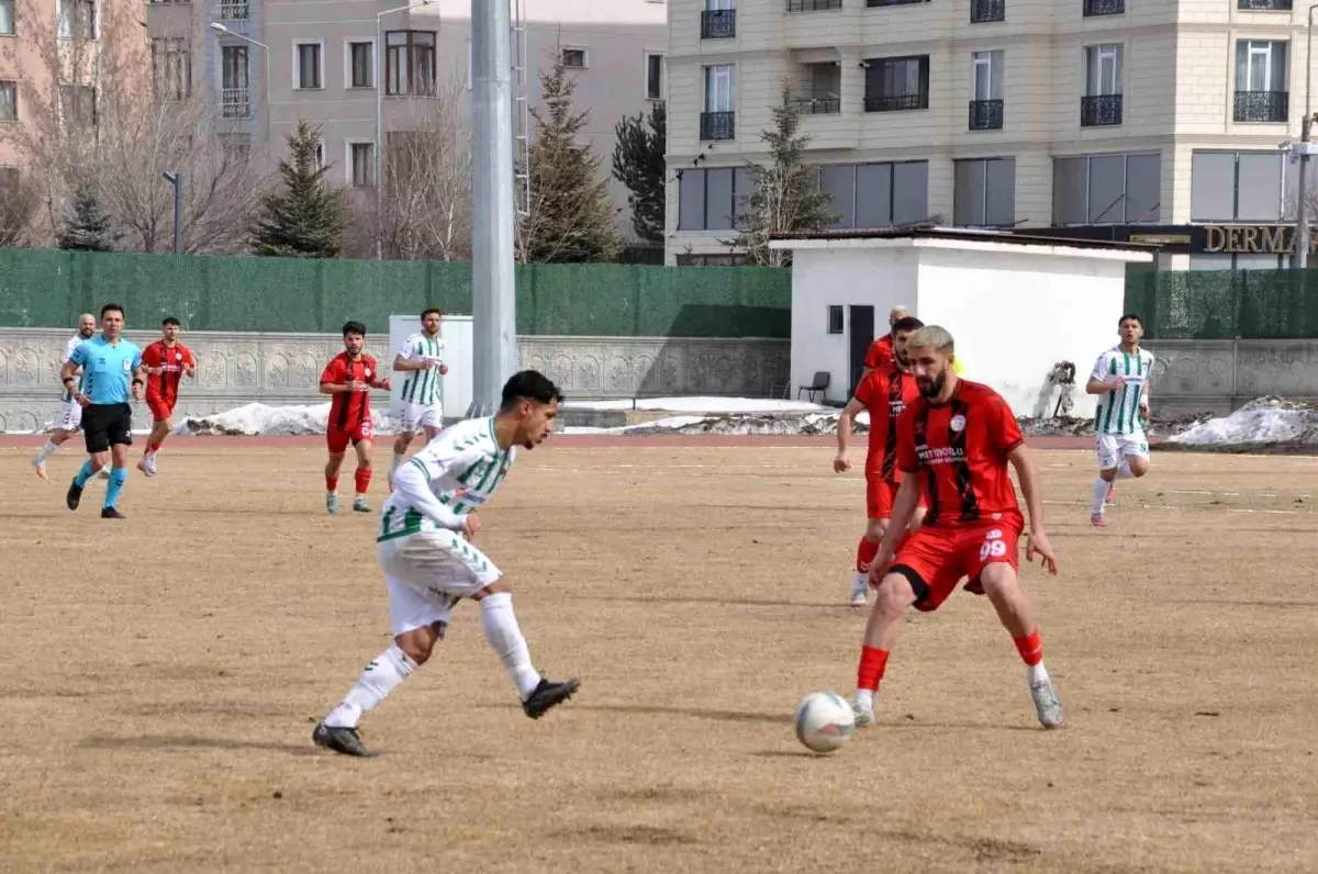 Kars 36 Spor, Doğubayazıt\'ı 2-1 Yendi