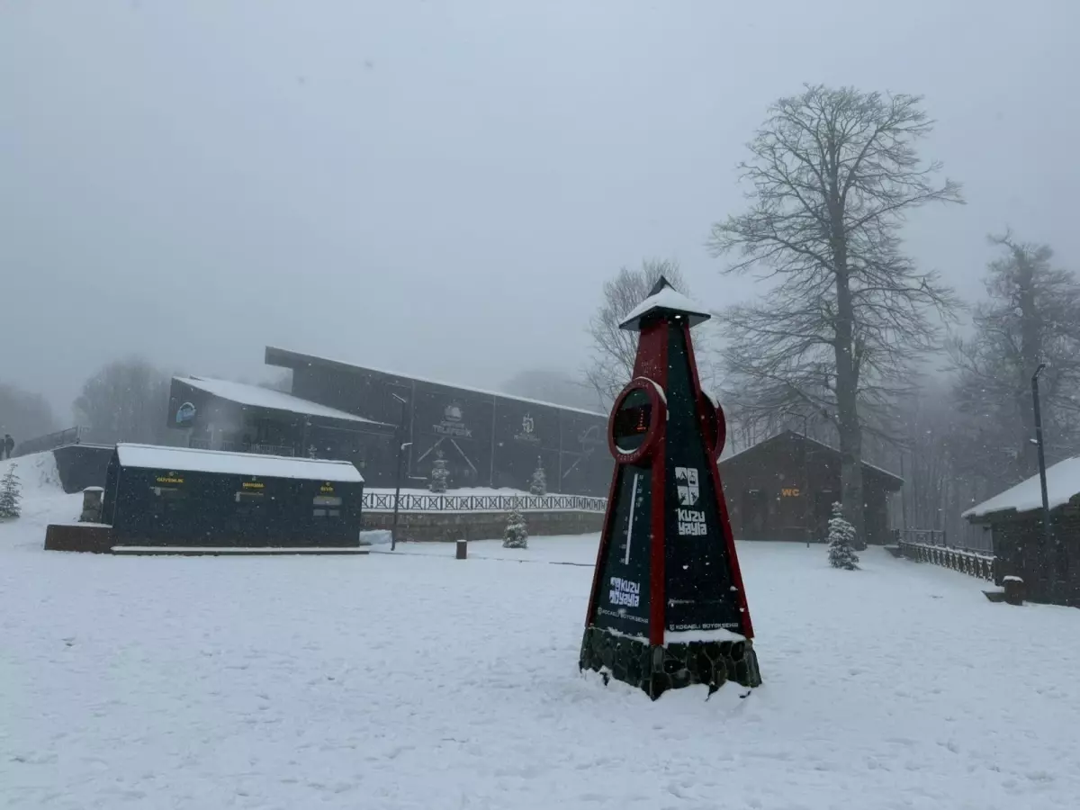 Kartepe\'de Kar Yağışı Etkili Oldu