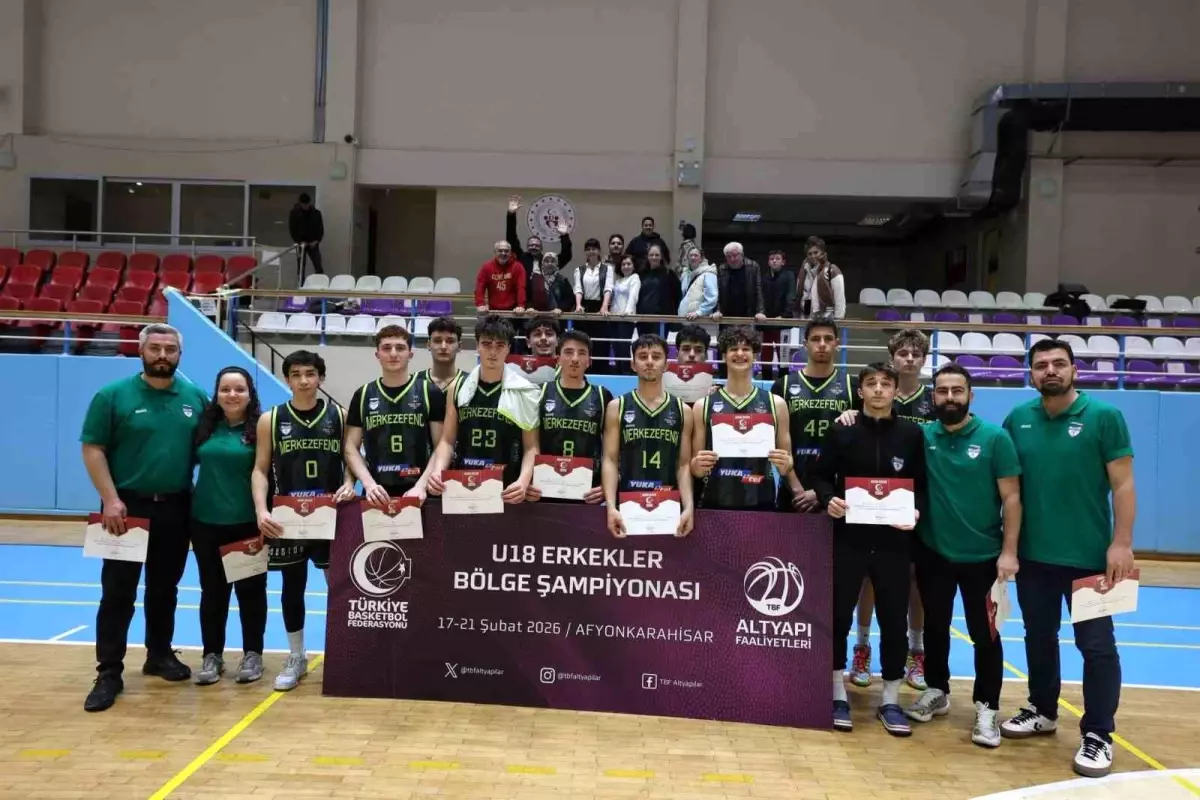 Merkezefendi Belediyesi U18 Erkek Basketbol Takımı Afyonkarahisar\'da namağlup şampiyon oldu