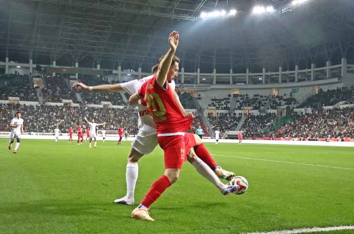 Amed SK, Van Spor\'u 1-0 Geçti