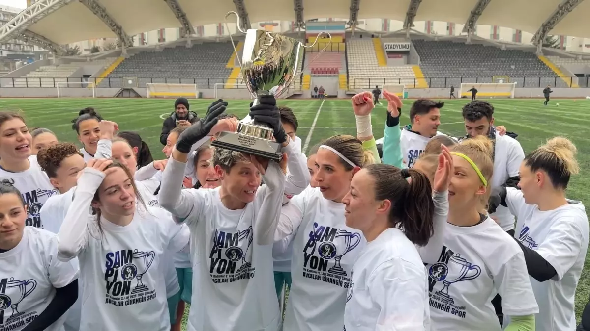 Cihangirspor Kadın Takımı Şampiyon! - Son Dakika