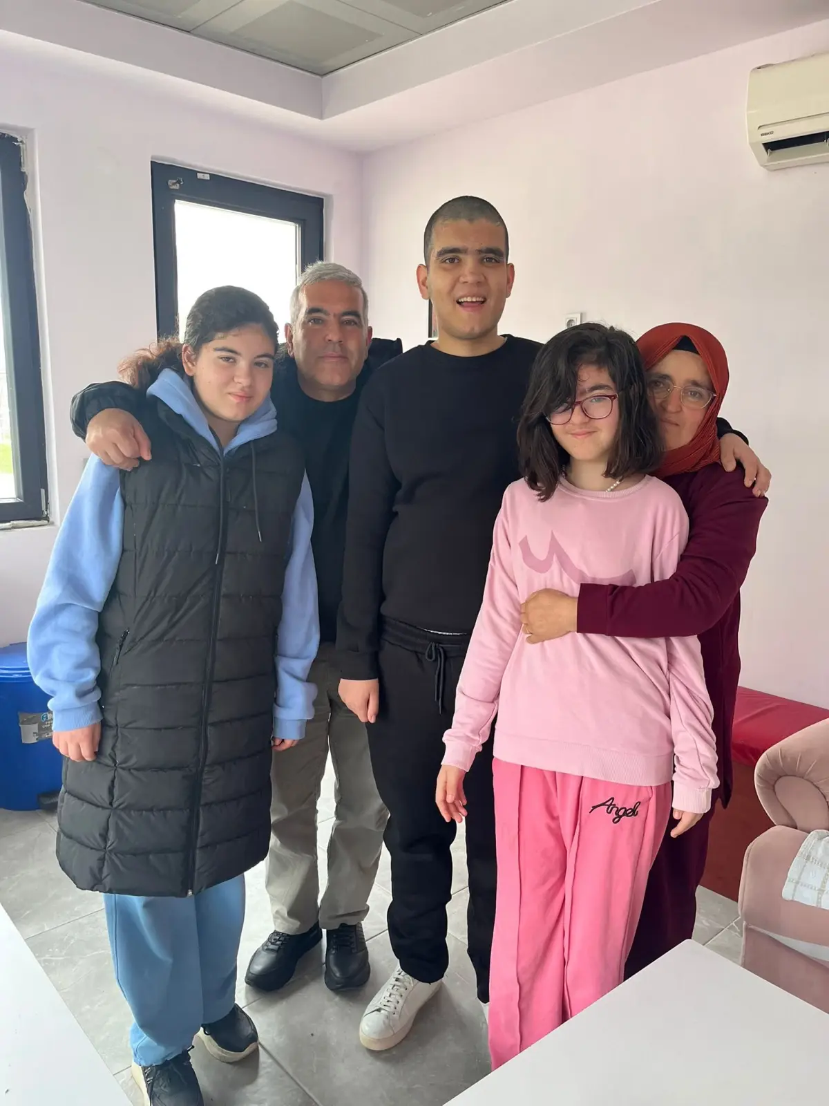 Bakan Göktaş\'tan Otizmli Muhammet\'e Destek