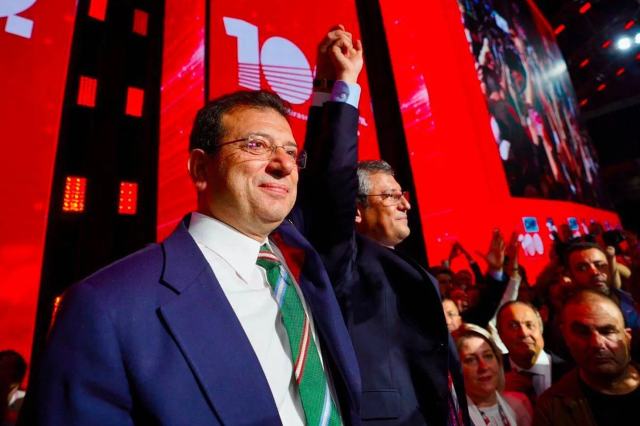 CHP kurultay davası ertelendi! Mahkemeden 'İBB dosyasıyla birleşsin' talebi