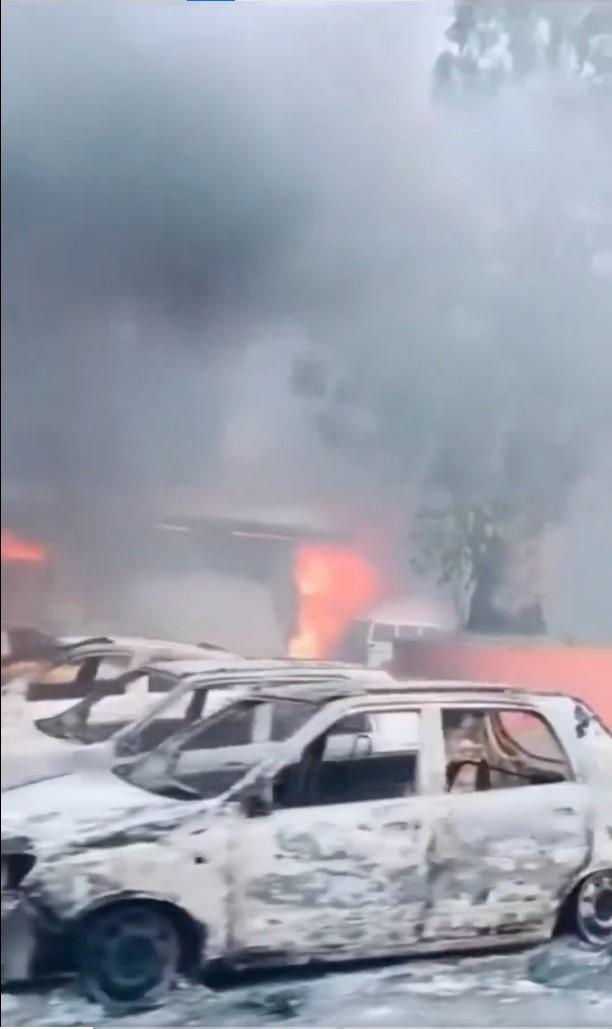 Meksika bir günde savaş alanına döndü! Sokaklar alev alev yanıyor