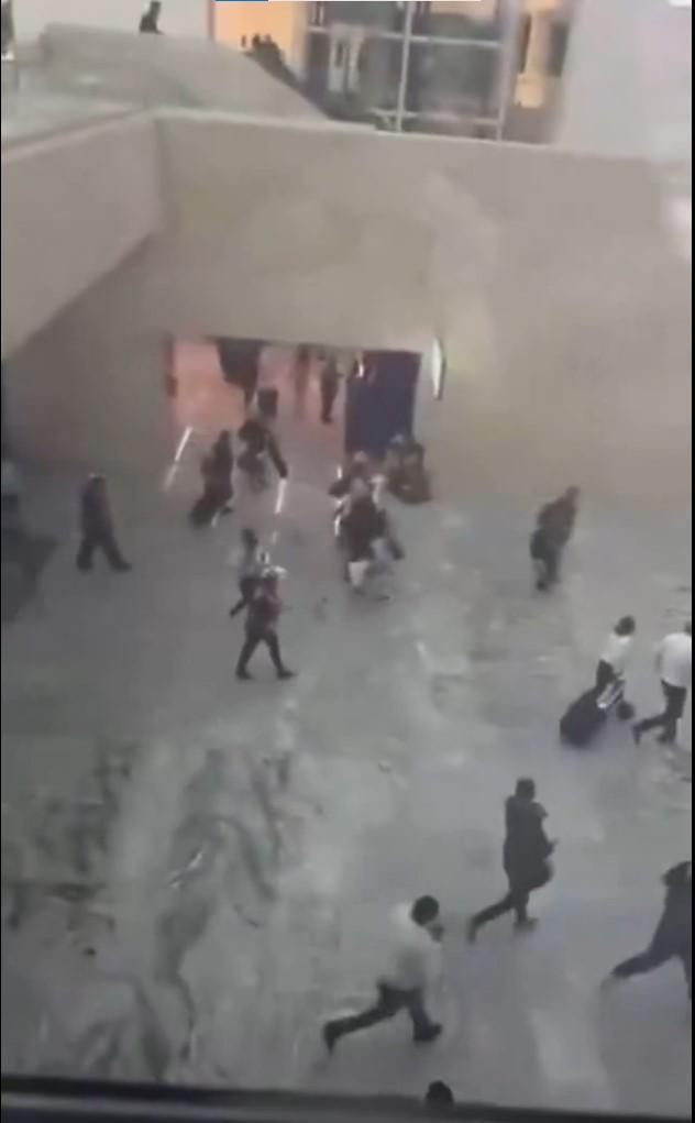 Meksika bir günde savaş alanına döndü! Sokaklar alev alev yanıyor