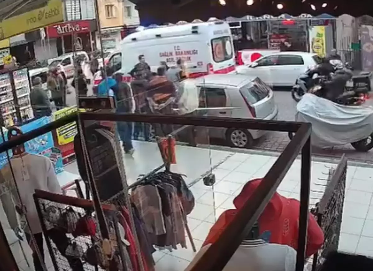 Mersin\'de Kavga: Bıçaklı Saldırı