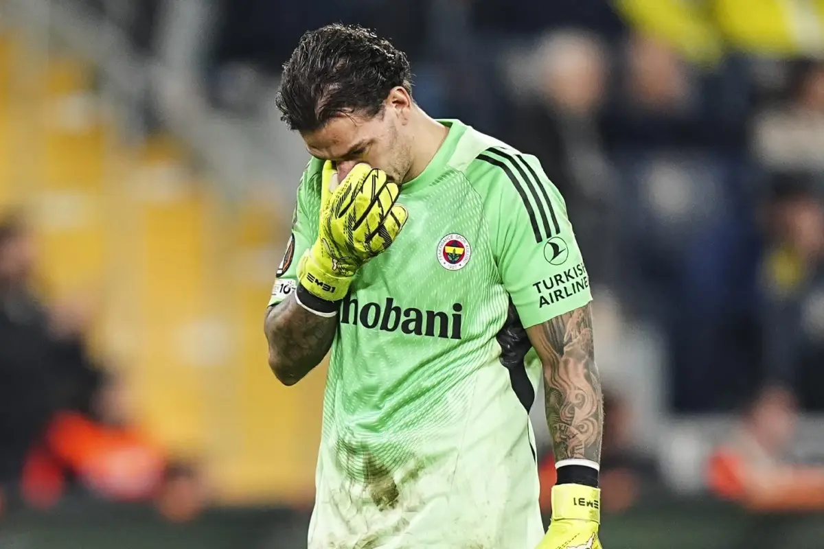 Tedesco, Ederson\'un sahalardan uzak kalacağı süreyi açıkladı