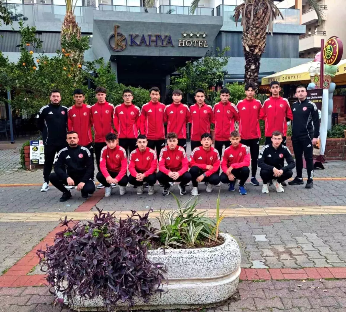 U17 Bisiklet Milli Takımı Antalya\'da Kamp Yapacak