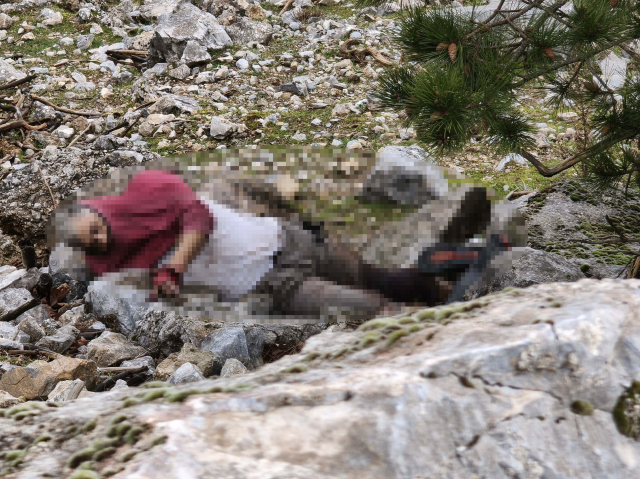 Uçurumdaki cesedin sırrı çözüldü! En yakınları gözaltında Uçurumdaki cesedin sırrı çözüldü! En yakınları gözaltında