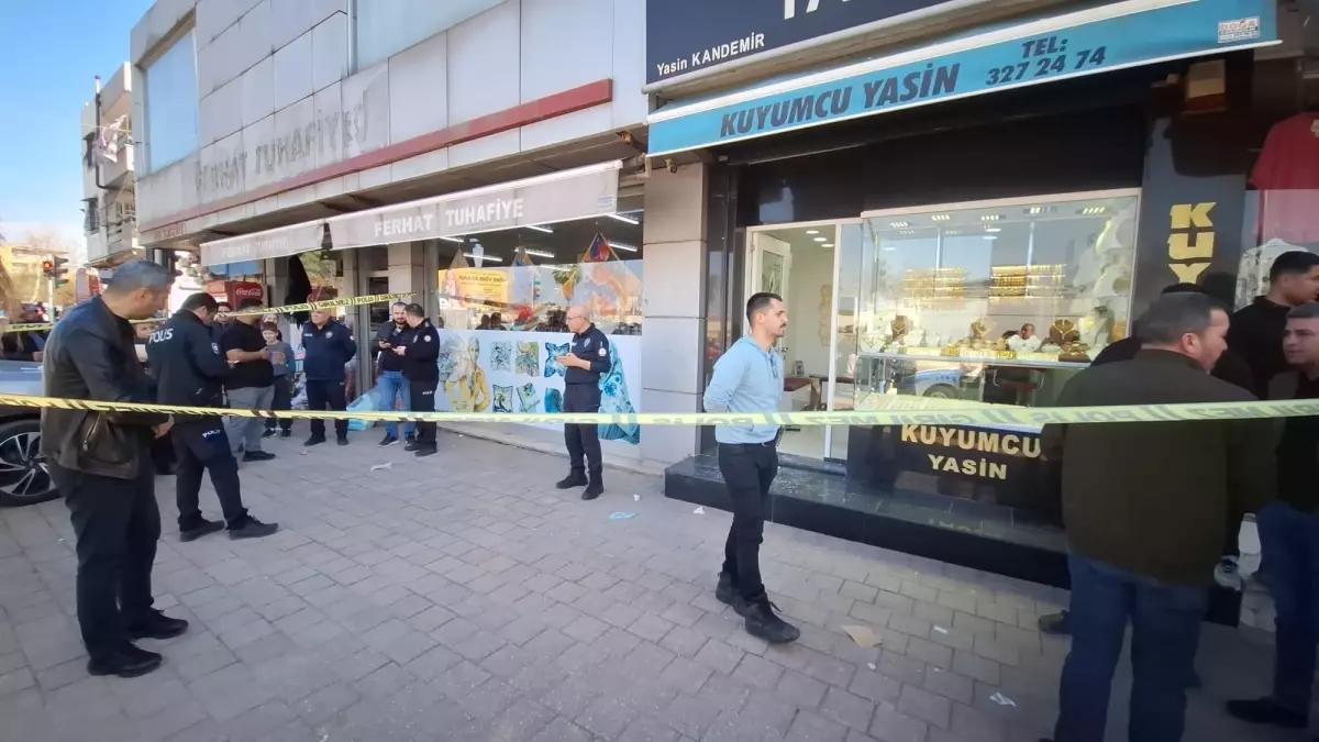 Adana\'da Kuyumcu Soygunu