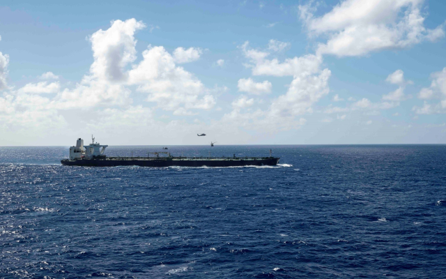 ABD, Karayipler'de yaptırıma tabi tutulan petrol tankerine el koydu