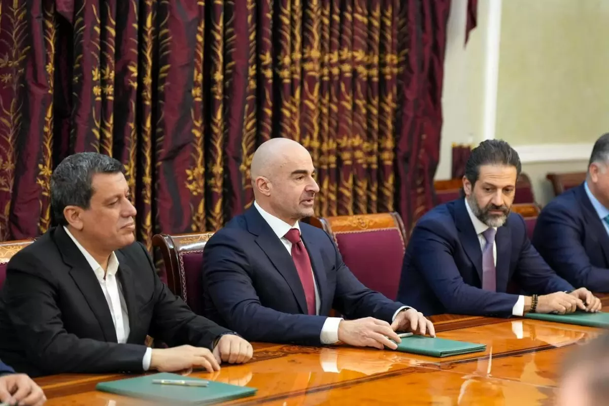 Barrack, Mazlum Abdi ile Görüştü