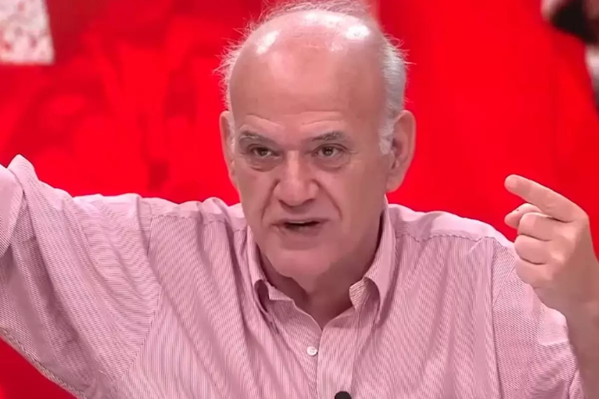 Ahmet Çakar\'dan Fenerbahçe\'nin beraberliği sonrası çarpıcı yorum: Stadı başka yere taşıyın