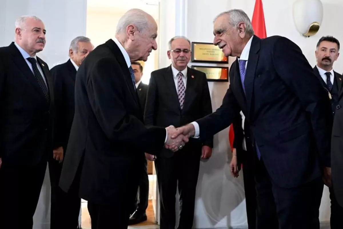 Ahmet Türk\'ten Bahçeli\'nin kayyum çıkışına yanıt