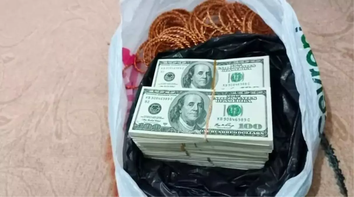 Antalya\'da Dolandırıcılar Yakalandı