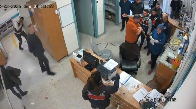 CHP'li Belediye Başkan Yardımcısı Soysal, alkollü şekilde araç kullanırken yakalandı CHP'li Belediye Başkan Yardımcısı Soysal, alkollü şekilde araç kullanırken yakalandı