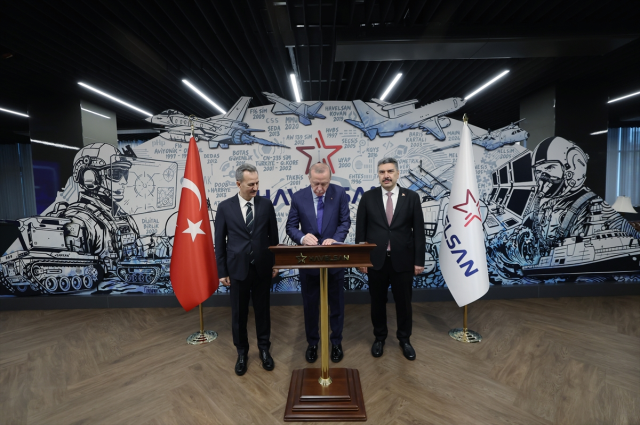 Cumhurbaşkanı Erdoğan, göğsümüzü kabartan gelişmeyi böyle duyurdu: Almanya'da destan yazdık